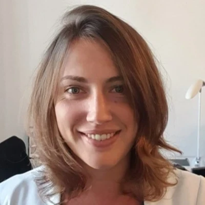 Laura-Haguenier-1